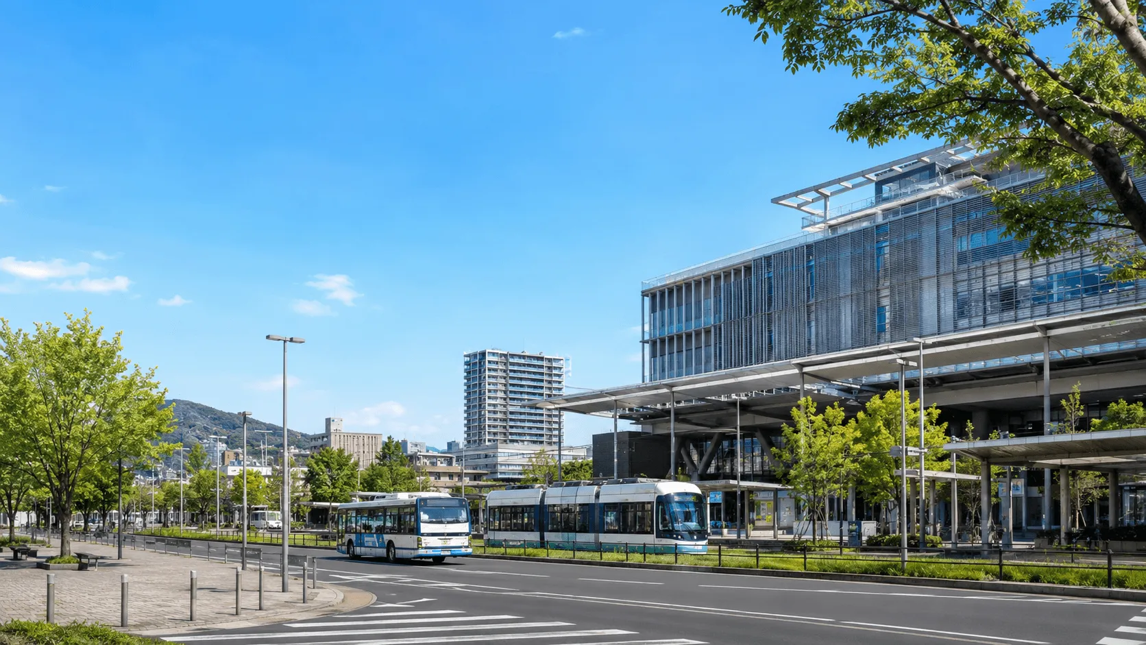 熊本駅・上熊本周辺の街並みと交通環境をイメージした風景